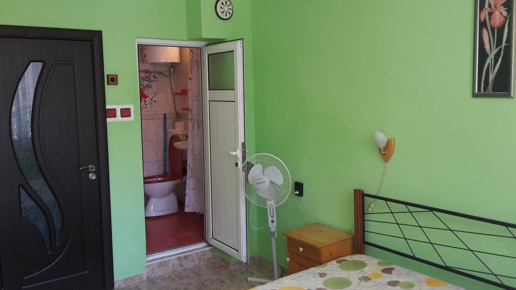 Dom Lidiya Hotel Pomorie Eksteriør billede